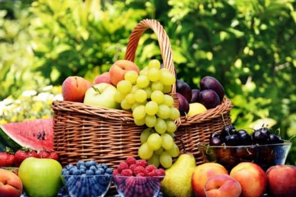 Bí quyết chọn quà Tết biếu bố mẹ chồng tương lai